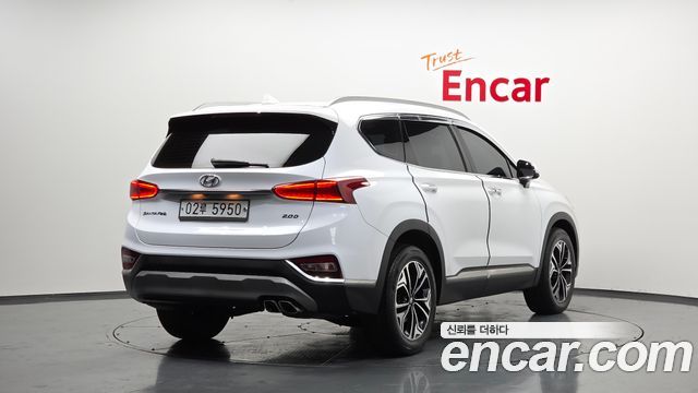 Hyundai Santafe 2019 — photo 2