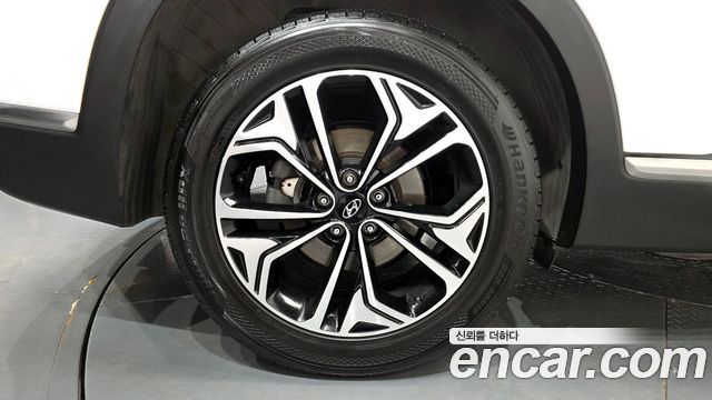 Hyundai Santafe 2019 — photo 5