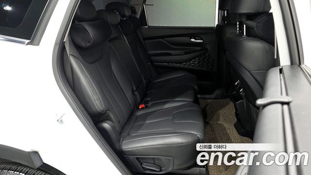Hyundai Santafe 2019 — photo 17