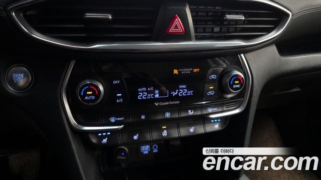 Hyundai Santafe 2019 — photo 23