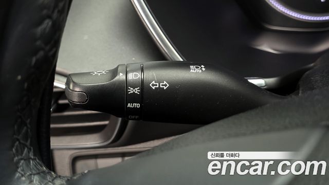 Hyundai Santafe 2019 — photo 26