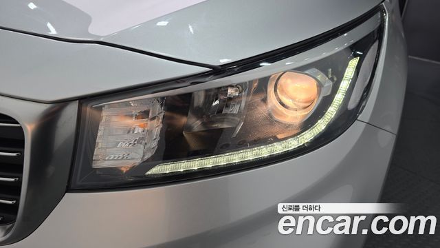Kia Canival 2019 — photo 8