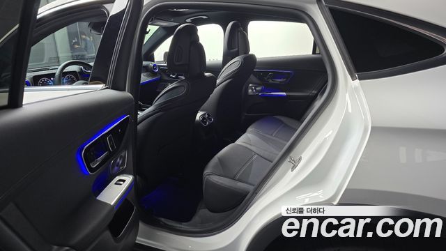 Mercedes-Benz GLC-Class 2025 — photo 11
