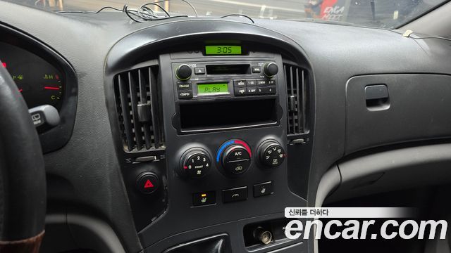 Hyundai Starex 2009 — photo 14