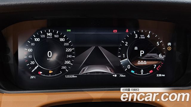 Land Rover Range Rover Velar 2021 — photo 11