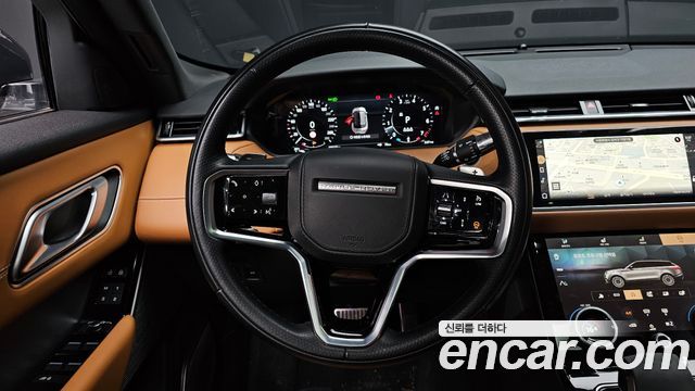 Land Rover Range Rover Velar 2021 — photo 19