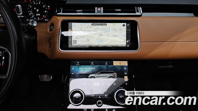 Land Rover Range Rover Velar 2021 — photo 20