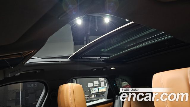 Land Rover Range Rover Velar 2021 — photo 25
