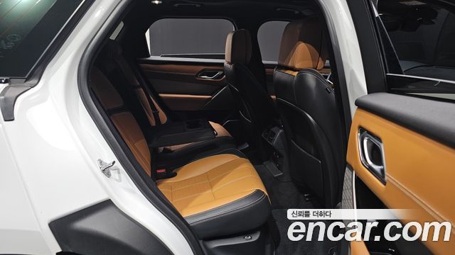 Land Rover Range Rover Velar 2021 — photo 16