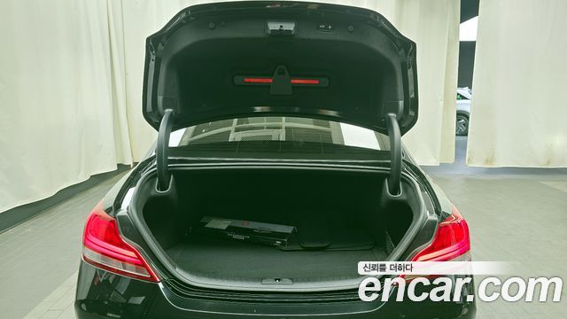 Genesis G70 2020 — photo 20