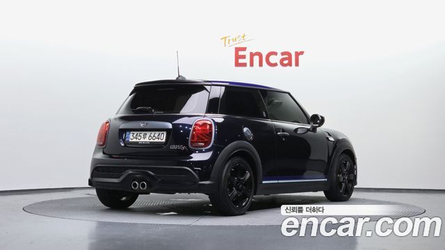 Mini Cooper 2022 — photo 2