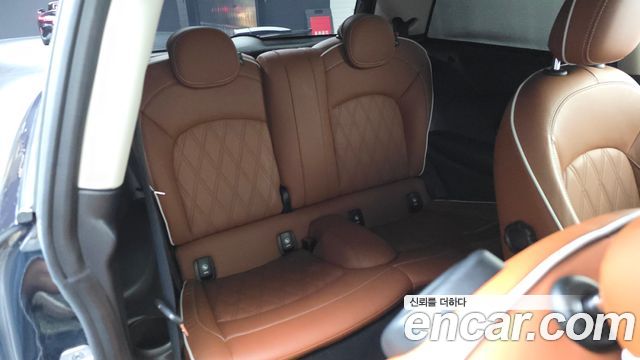 Mini Cooper 2022 — photo 18