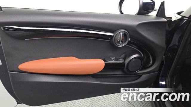Mini Cooper 2022 — photo 14
