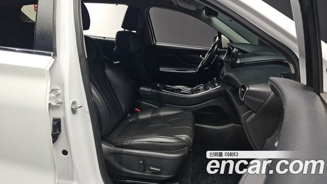 Hyundai Santafe 2021 — photo 13