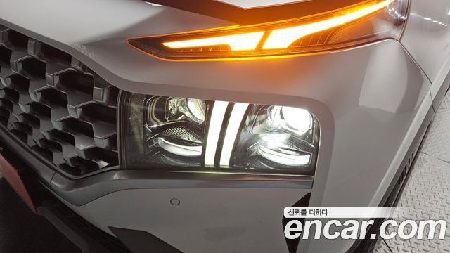 Hyundai Santafe 2021 — photo 8