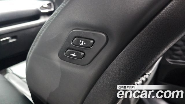 Hyundai Santafe 2021 — photo 27