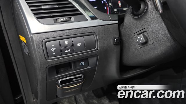 Hyundai Genesis 2015 — photo 23