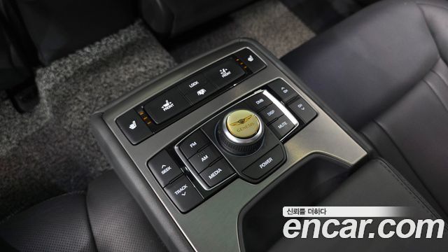 Hyundai Genesis 2015 — photo 27