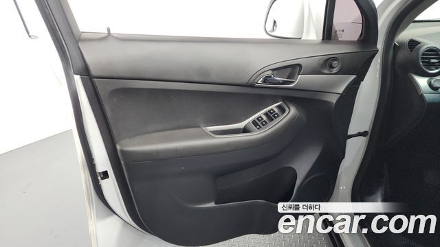 Chevrolet Korea Orlando 2012 — photo 14