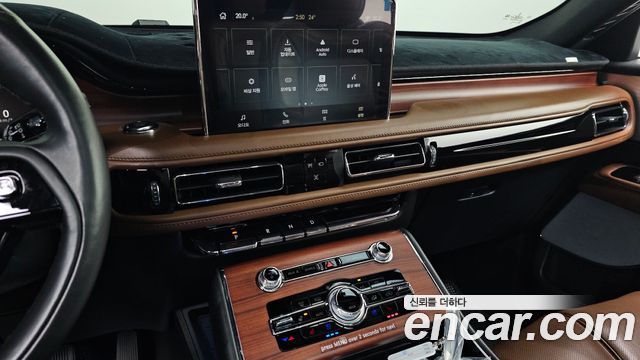 Lincoln Aviator 2021 — photo 20