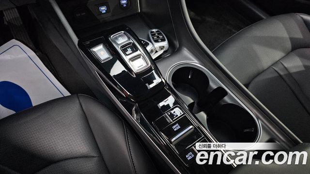 Hyundai Sonata 2022 — photo 12