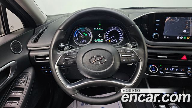 Hyundai Sonata 2022 — photo 20