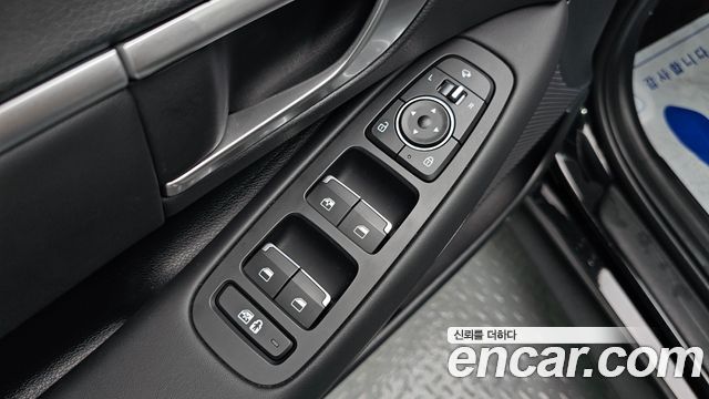Hyundai Sonata 2022 — photo 26