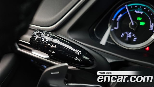Hyundai Sonata 2022 — photo 27