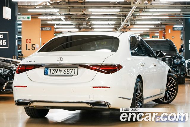 Mercedes-Benz S-Class 2021 — photo 4