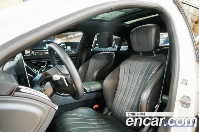 Mercedes-Benz S-Class 2021 — photo 7