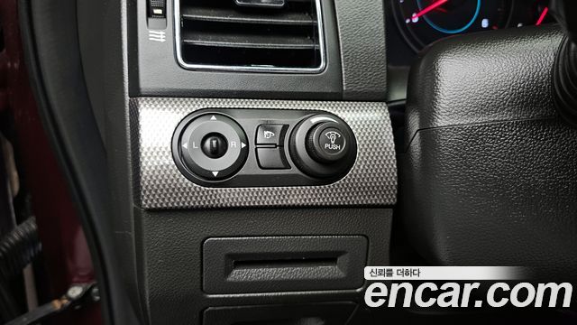 Chevrolet Korea Captiva 2012 — photo 17