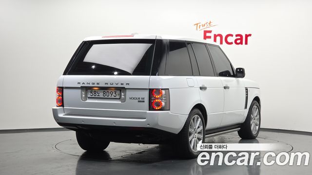Land Rover Range Rover 2011 — photo 2