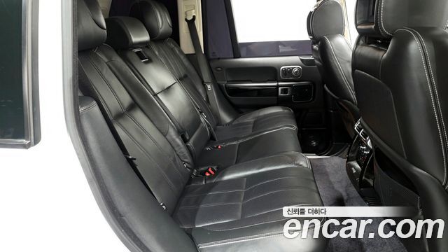 Land Rover Range Rover 2011 — photo 12