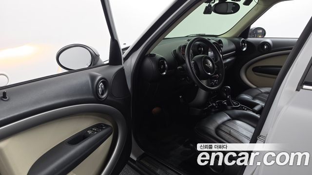 Mini Countryman 2015 — photo 10