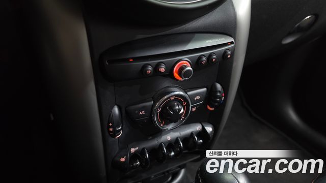 Mini Countryman 2015 — photo 18