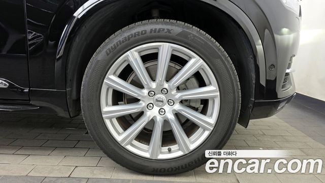 Volvo XC90 2019 — photo 7
