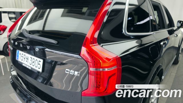Volvo XC90 2019 — photo 9