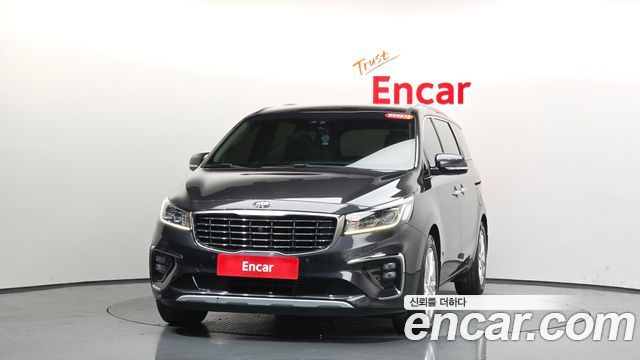 Kia Canival 2019 — photo 3
