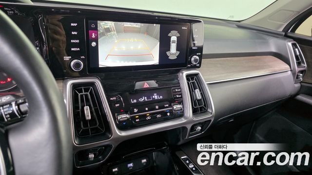 Kia Sorento 2021 — photo 23