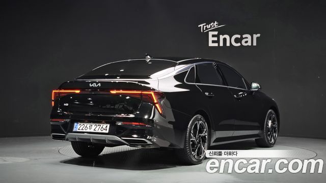 Kia K5 2025 — photo 2