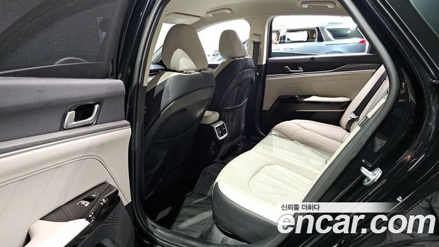 Kia K5 2025 — photo 17