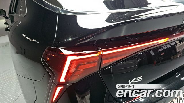 Kia K5 2025 — photo 9