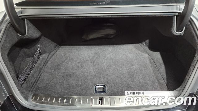 Genesis G90 2023 — photo 24