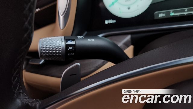 Genesis G90 2023 — photo 29