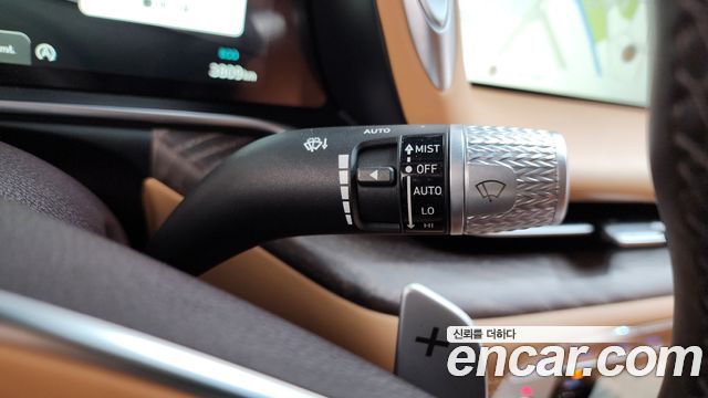 Genesis G90 2023 — photo 30