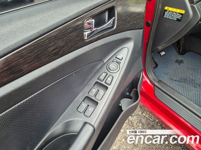 Hyundai Sonata 2013 — photo 9