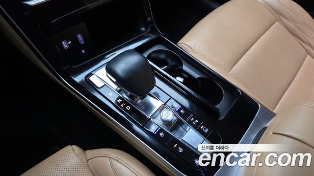 Kia K7 2020 — photo 12