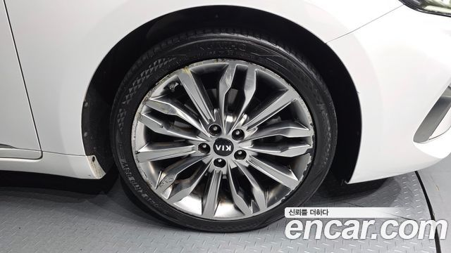 Kia K7 2020 — photo 7