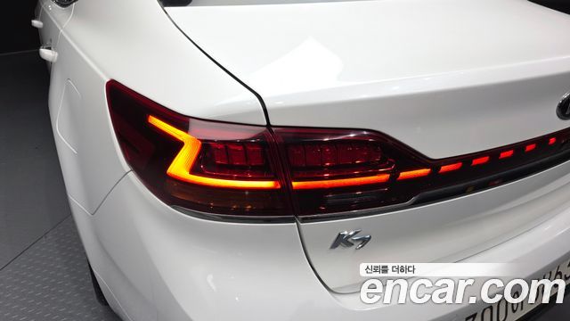 Kia K7 2020 — photo 9