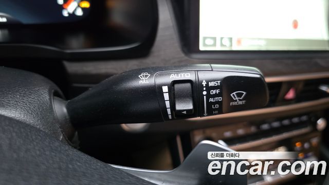 Kia K7 2020 — photo 29